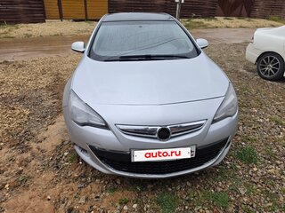 2012 Opel Astra GTC J Рестайлинг, серебристый, 650000 рублей, вид 2