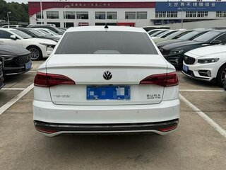 2023 Volkswagen Bora IV (China Market) Рестайлинг, белый, 1050000 рублей, вид 4