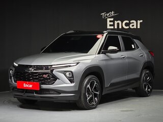 2024 Chevrolet TrailBlazer III Рестайлинг, серый, 2500206 рублей, вид 1