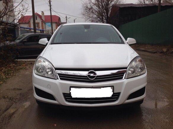 2011 Opel Astra H Рестайлинг, белый