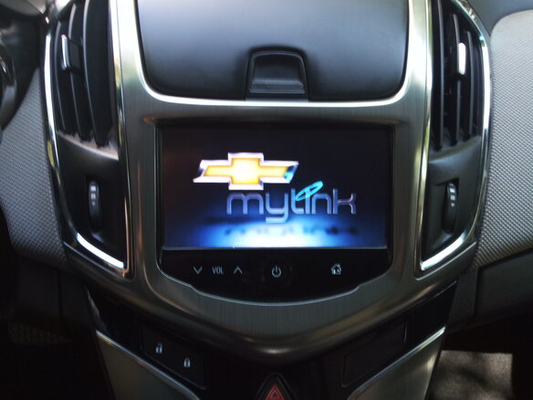 2013 Chevrolet Cruze I Рестайлинг, белый - вид 5