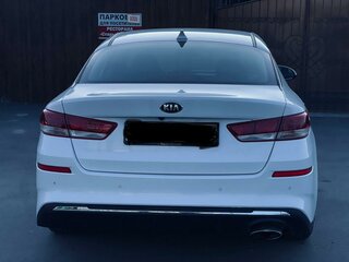 2019 Kia Optima IV Рестайлинг, белый, 1800000 рублей, вид 5