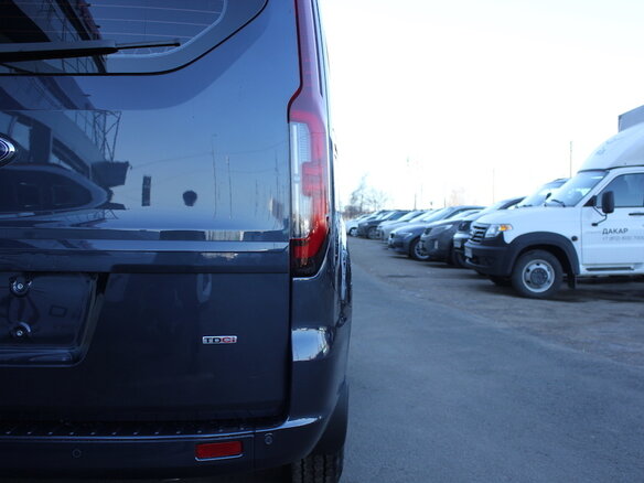 2024 Ford Transit, синий, 4990000 рублей - вид 12