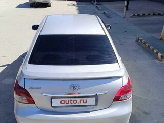 2005 Toyota Belta I, серый, 499999 рублей, вид 4