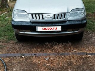 2005 Chevrolet Niva I, серебристый, 380000 рублей, вид 1