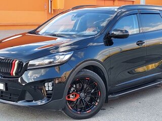 2019 Kia Sorento III Prime Рестайлинг, чёрный, 3600000 рублей, вид 1