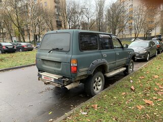 1997 Toyota Land Cruiser 80 Series Рестайлинг, зелёный, 900000 рублей, вид 3