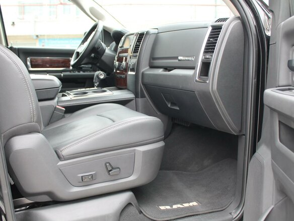 2011 Dodge RAM IV (DS/DJ), чёрный - вид 5