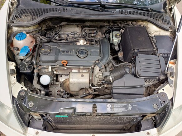 2011 Skoda Octavia II (A5) Рестайлинг, белый, 650000 рублей - вид 14