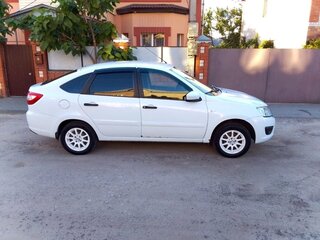 2016 Lada (ВАЗ) Granta I, белый, 350000 рублей, вид 3
