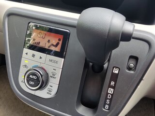 2016 Toyota Passo III, серебристый, 950000 рублей, вид 4