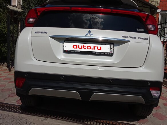 2018 Mitsubishi Eclipse Cross I, белый, 1780000 рублей - вид 4