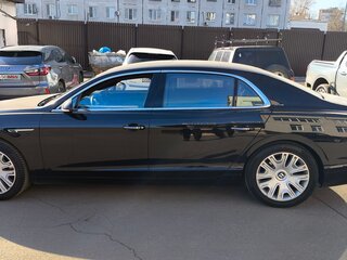 2013 Bentley Flying Spur II, чёрный, 10500000 рублей, вид 2