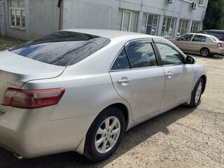 2011 Toyota Camry VI (XV40) Рестайлинг, серебристый, 1250000 рублей, вид 4