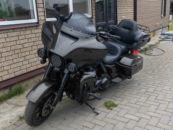 2020 Harley-Davidson Electra Glide, коричневый, 2100000 рублей - вид 5