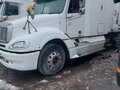 2002 Freightliner Columbia, белый, 1350000 рублей - вид 2