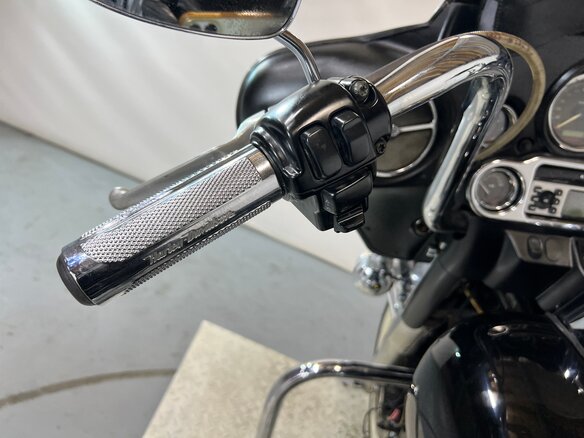 2006 Harley-Davidson Electra Glide, чёрный, 510000 рублей - вид 27
