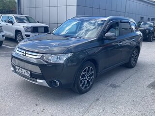 Mitsubishi Outlander III