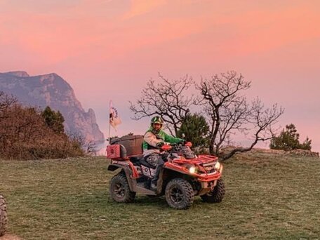 2018 BRP Can-Am Outlander Max DPS 570, оранжевый, 800000 рублей, вид 2