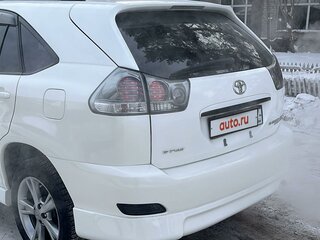 2005 Toyota Harrier II (XU30), белый, 2100000 рублей, вид 3