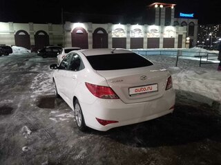 2016 Hyundai Solaris I Рестайлинг, белый, 590000 рублей, вид 1