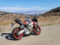 2023 Aprilia Tuono 660, серый, 799000 рублей - вид 2