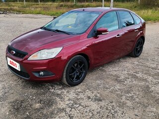 2008 Ford Focus II Рестайлинг, пурпурный, 500000 рублей, вид 1