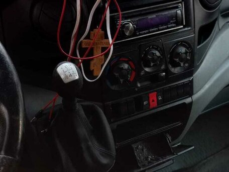 2006 Iveco Daily, белый, 650000 рублей, вид 4
