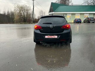 2011 Opel Astra J, чёрный, 550000 рублей, вид 4