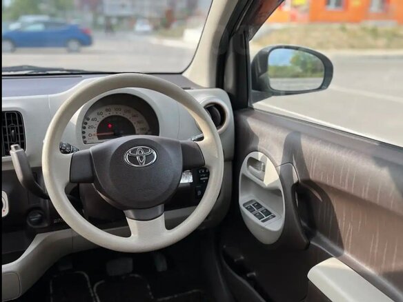 2015 Toyota Passo II (C30), розовый, 700000 рублей - вид 31