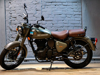 2025 Royal Enfield Classic 350, бежевый, 507000 рублей, вид 2