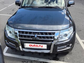 2015 Mitsubishi Pajero IV Рестайлинг 2, серый, 1900000 рублей, вид 1