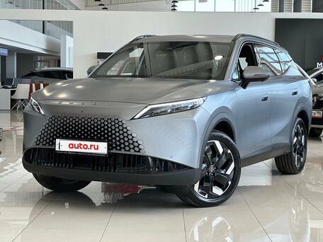 Omoda C7