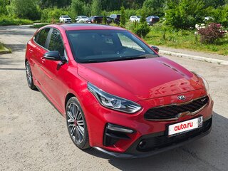 2020 Kia K3 II, красный, 2400000 рублей, вид 1