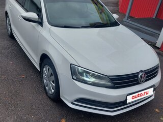 2015 Volkswagen Jetta VI Рестайлинг, белый, 800000 рублей, вид 2