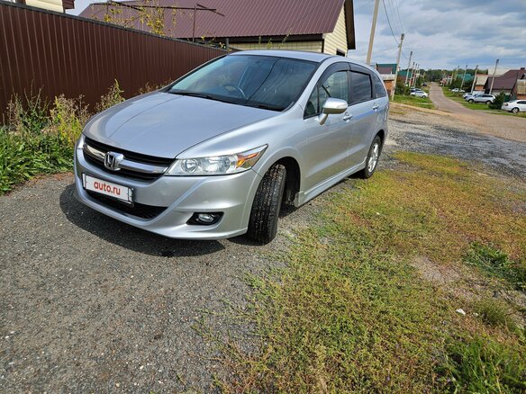 2010 Honda Stream II Рестайлинг, серый, 1200000 рублей - вид 1