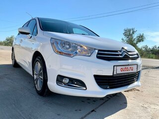 2012 Citroen C4 II, белый, 700000 рублей, вид 1