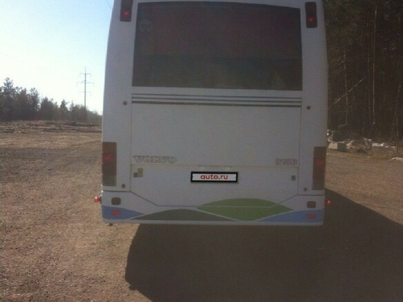 2000 Volvo B10 Series, белый - вид 3
