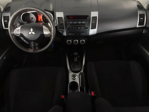 2007 Mitsubishi Outlander II, чёрный - вид 3