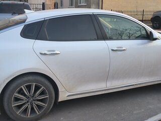2019 Kia Optima IV Рестайлинг, белый, 1999000 рублей, вид 5