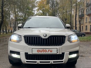 2014 Skoda Yeti I Рестайлинг, белый, 1500000 рублей, вид 4