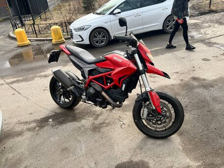 2014 Ducati Hypermotard, красный, 880000 рублей, вид 3