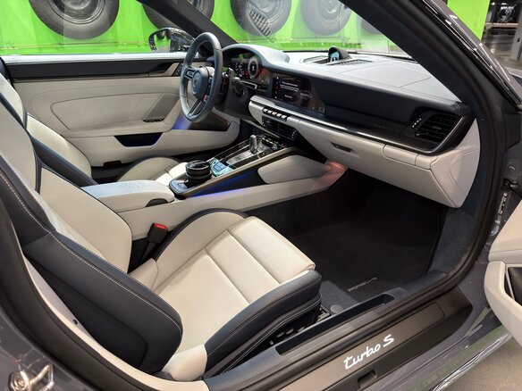 2026 Porsche 911 Turbo S VIII (992) Рестайлинг, серый, 39490000 рублей - вид 15