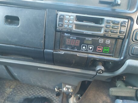 2001 Fuso (Mitsubishi) Canter, серебристый, 1150000 рублей, вид 3