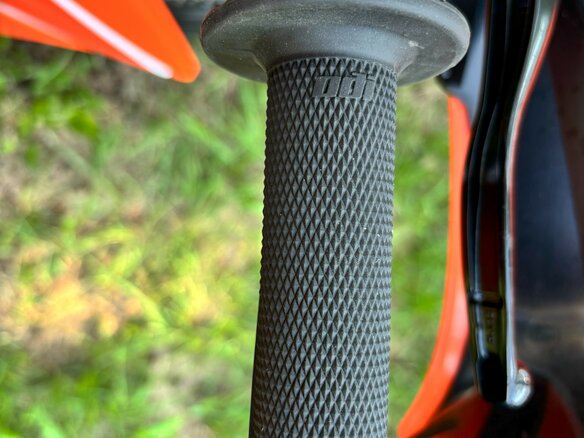 2021 KTM 450 SMR, оранжевый, 900000 рублей - вид 23