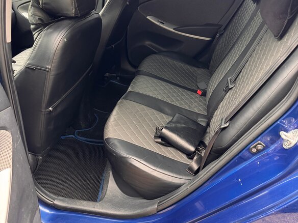 2012 Hyundai Solaris I, синий, 680000 рублей - вид 5