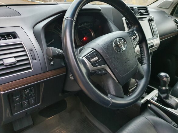 2017 Toyota Land Cruiser Prado 150 Series Рестайлинг 2, чёрный - вид 11