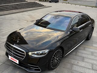 2021 Mercedes-Benz S-Класс 450 Long 4MATIC VII (W223), чёрный, 9500000 рублей, вид 1