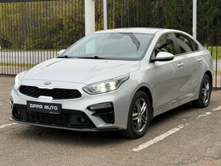 2019 Kia Cerato IV, серебристый, 1399000 рублей, вид 3