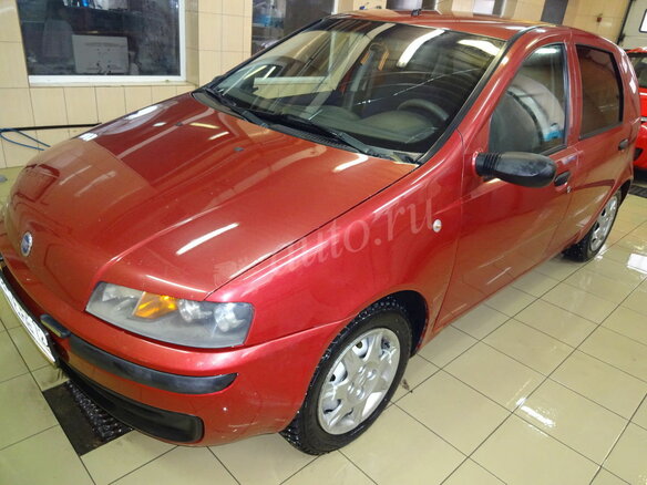 2003 Fiat Punto II, красный - вид 2